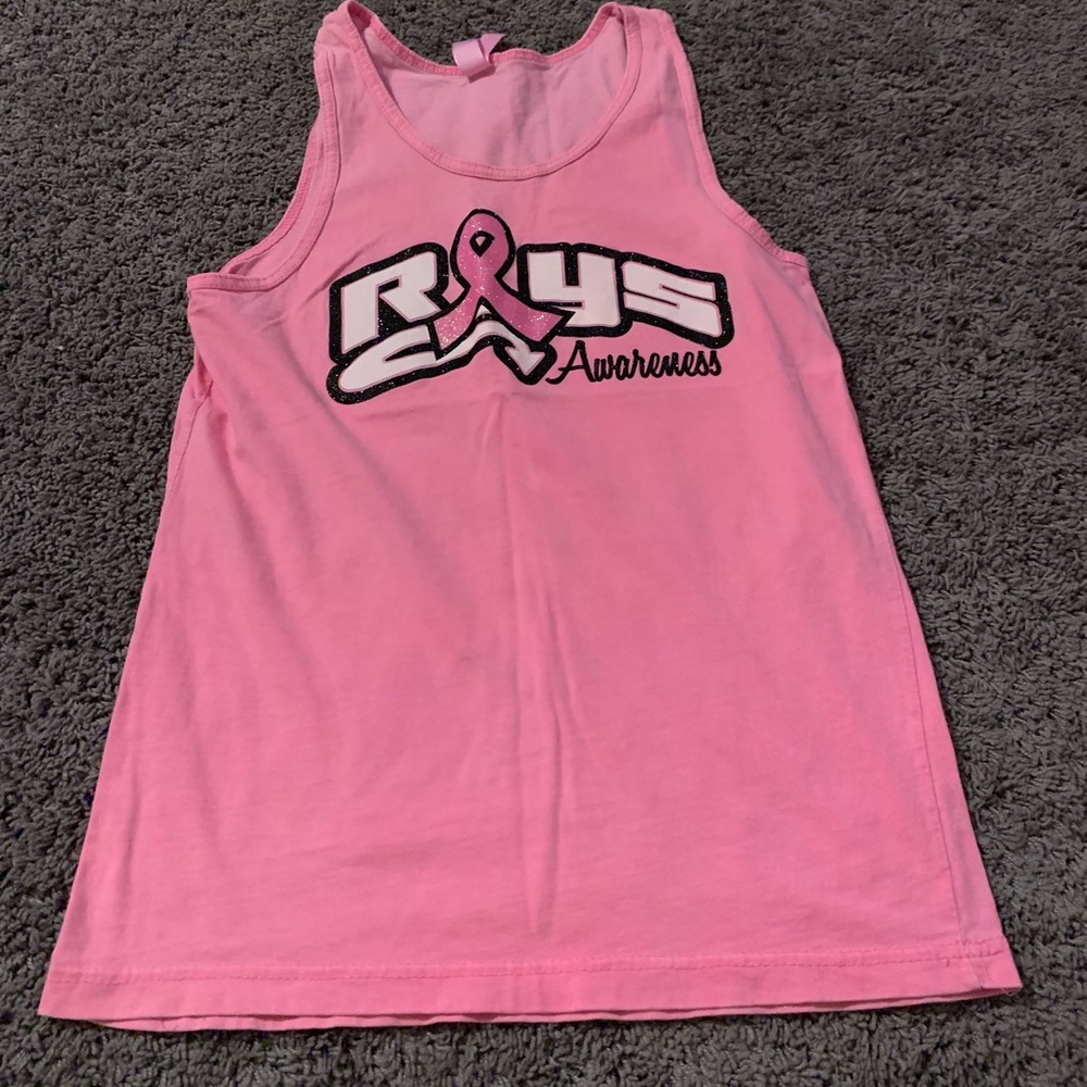 Rays breast cancer tank